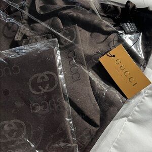 Gucci Dark Brown Logo scarf